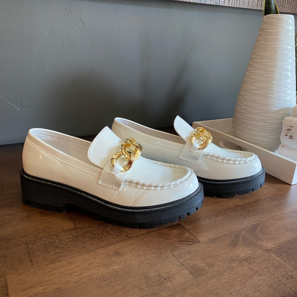 Elegant White FOREVER Loafers with Gold Chain Detail